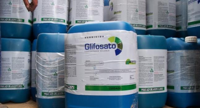 Lago Puelo en Argentina prohibió el Glifosato de Monsanto